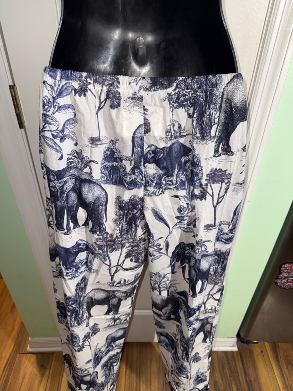 The Cats Pajama Safari Toile Luxe Cotton Pima Poplin Elephant Sleep Pants Size L - Picture 6 of 11
